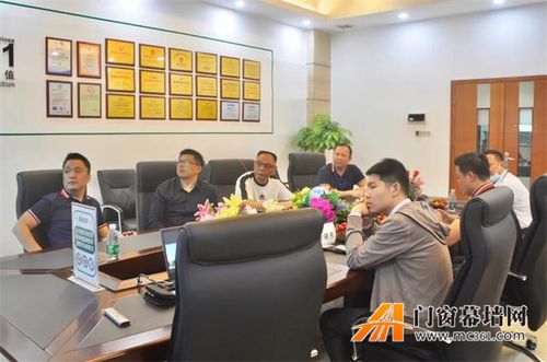 湖南省國(guó)防科技工業(yè)局技術(shù)開(kāi)發(fā)中心主任一行蒞臨合和集團(tuán)參觀考察，共探技術(shù)合作新機(jī)遇